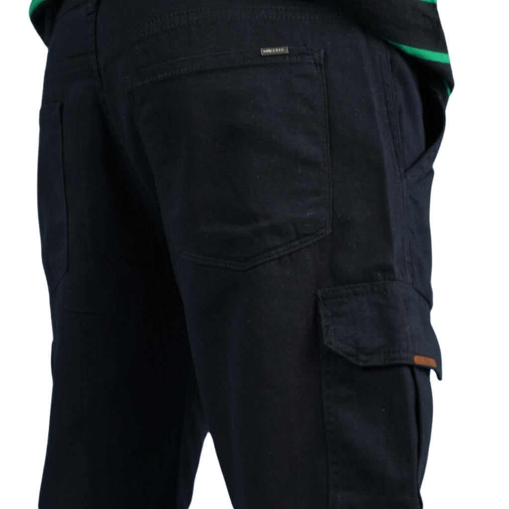 Bermuda Masculina Cargo Jeans com Bolsos Laterais